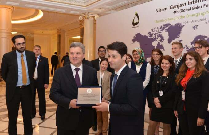 12274342_990330241032592_8440133375823425367_n